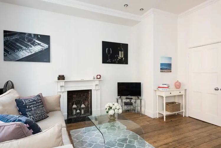 Fabulous 2BR Flat next to Harrods