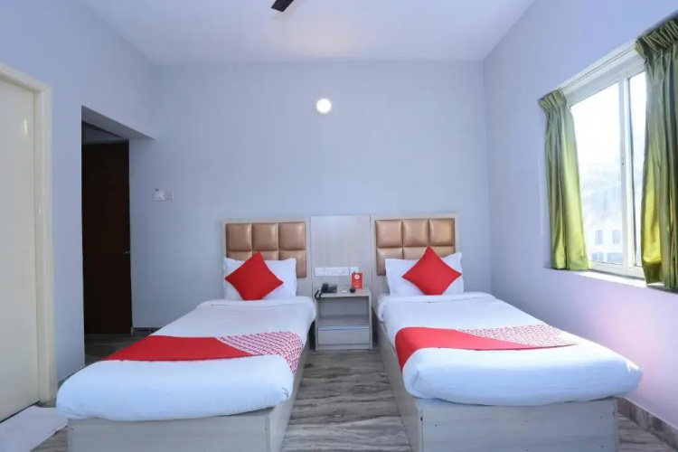 Flagship Hotel Prince Palace