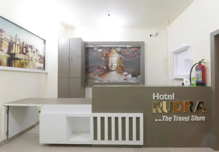 Rudra Hotel