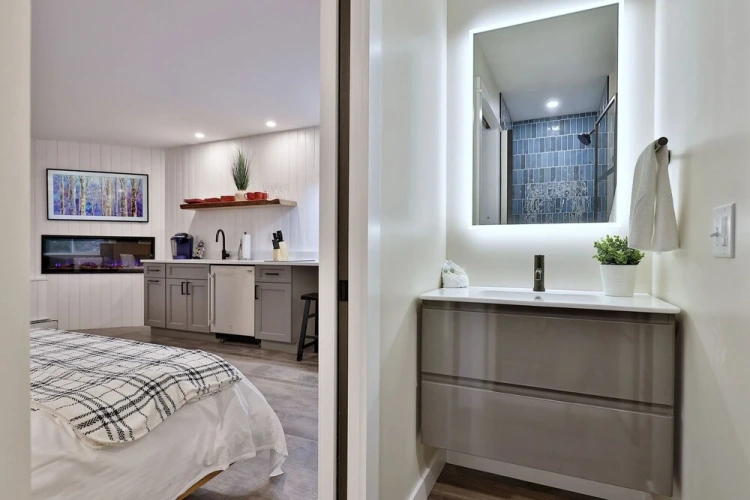Guest rooms