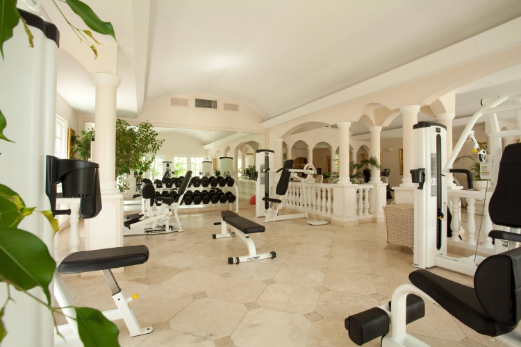 Coco Reef Resort & Spa photo 11