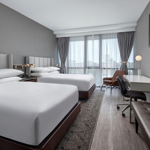Four Points by Sheraton Flushing