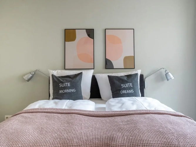 1 Bedroom Suite