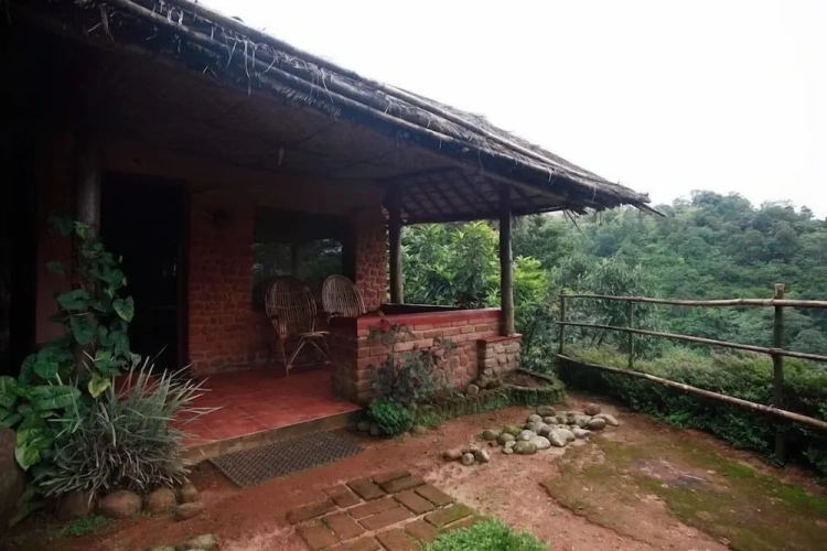 Double Cottage