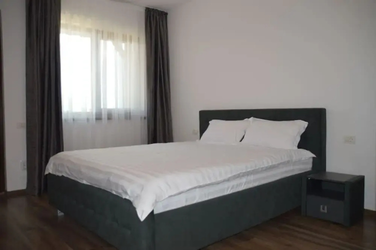 Bobocel Villa
