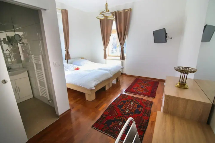 Hotel Vila Katrca