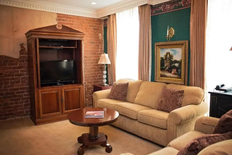 1 Bedroom Deluxe Apartment