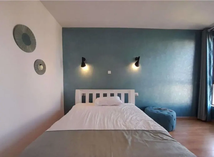 2 Bedrooms Apartment