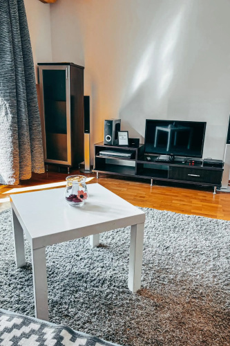 He-Ra apartment 6