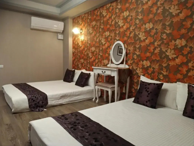 Guan Lun Hotel