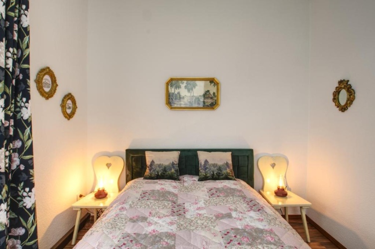 3 Bedrooms Apartment