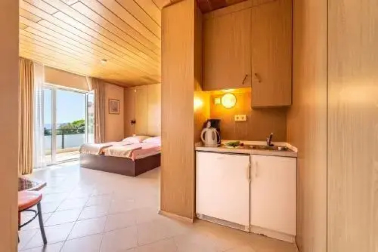 Apartments Villa Maelise