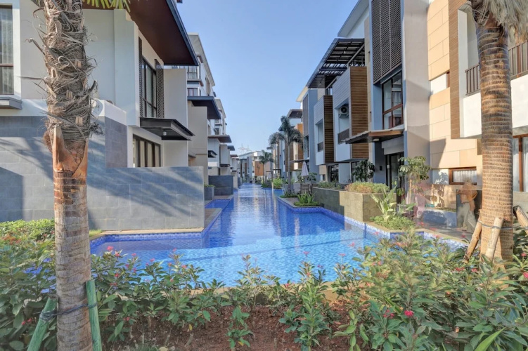 Cozy 3BR Asatti Apartment near ICE BSD