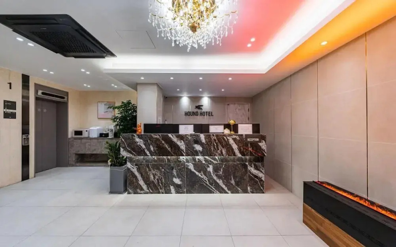 Suwon Hound Hotel
