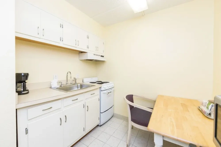 Standard Double Suite