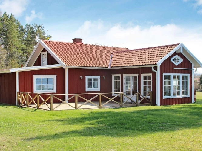 Cottage with balcony