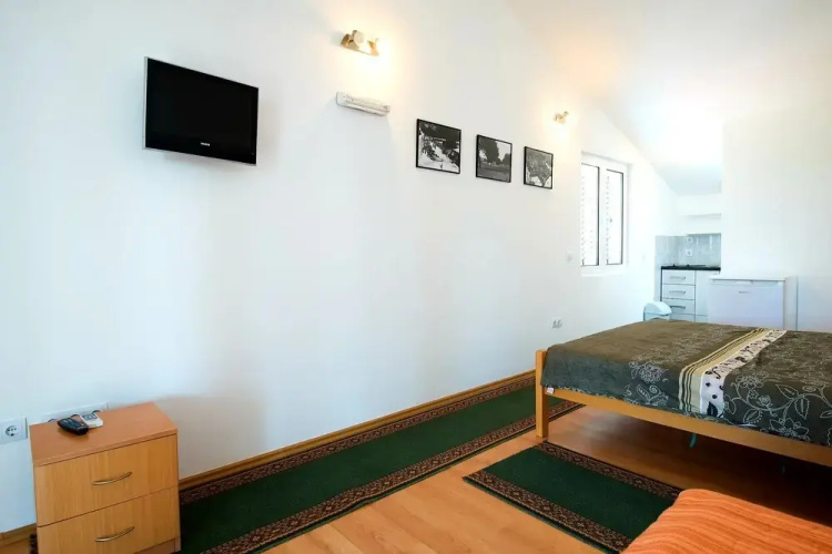Ivanovic residences