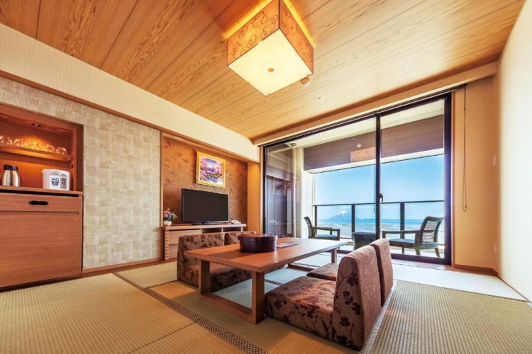 Deluxe Twin room with ocean view
