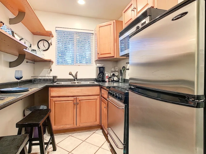 1 Bedroom Apartment