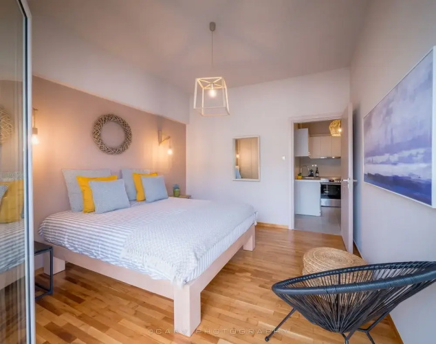Brand new apartment touching Acropolis