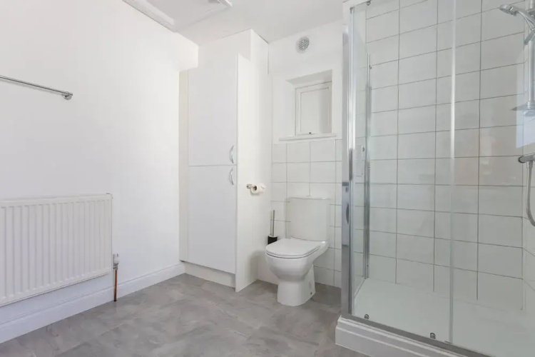 Platform Stadium Apartment