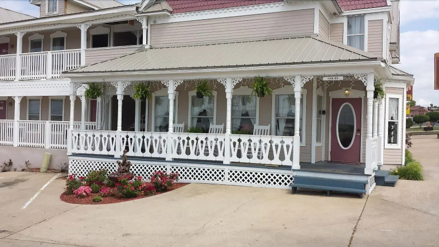 Branson Victorian Inn - Branson West, MO