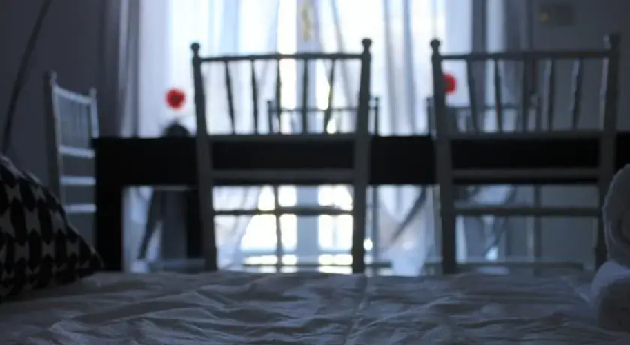 Apartment Led - Enzo's Place