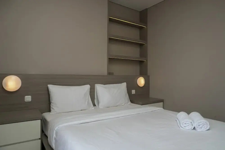 Pool View Studio Apartment Ciputra International