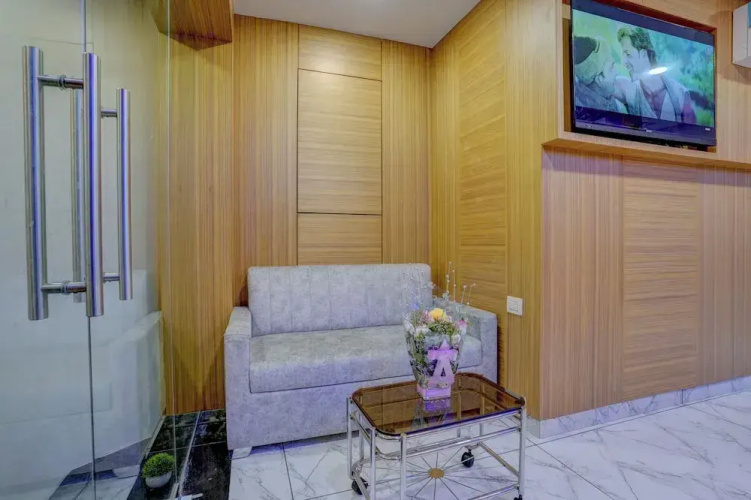 Hotel Arts International