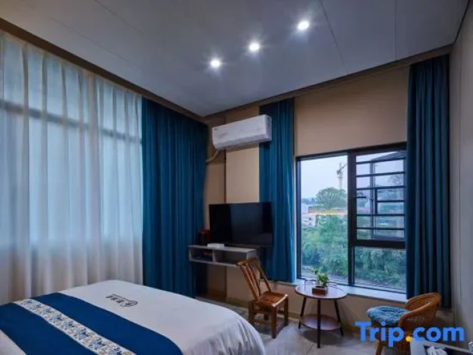 Standard Single room with river view