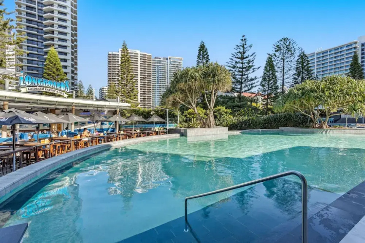 Oceanview 2-bed With Pool, Sauna, Gym & Parking