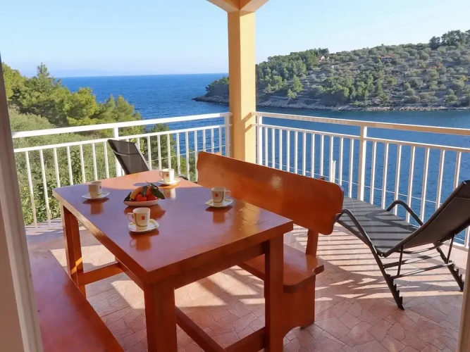 Peaceful Holiday House Senija