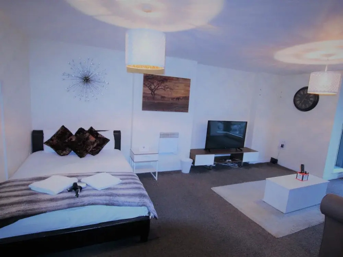 Wharf Rooms