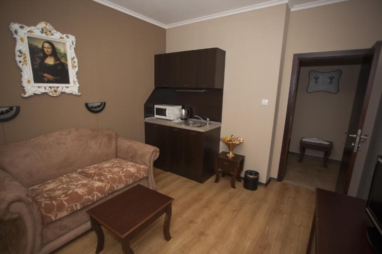 Deluxe Apartment