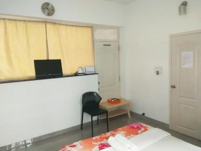 Bed in Dorm (female dorm)