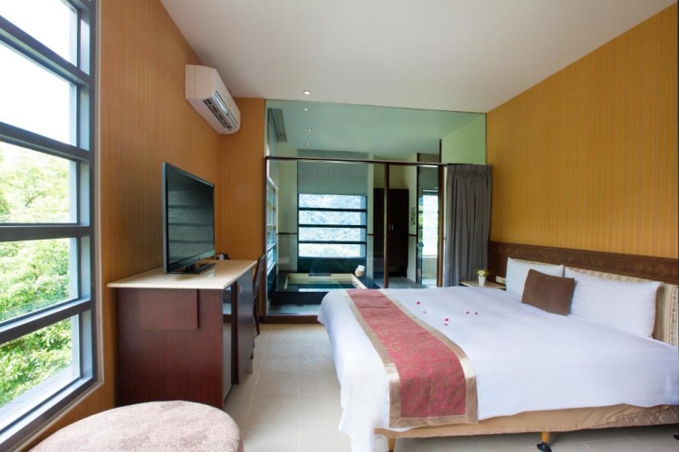Superior Suite