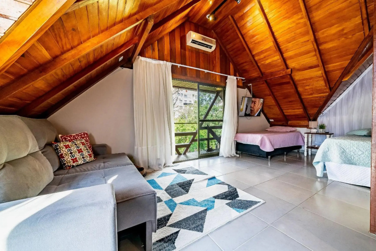 271 - Excelente loft em Mariscal