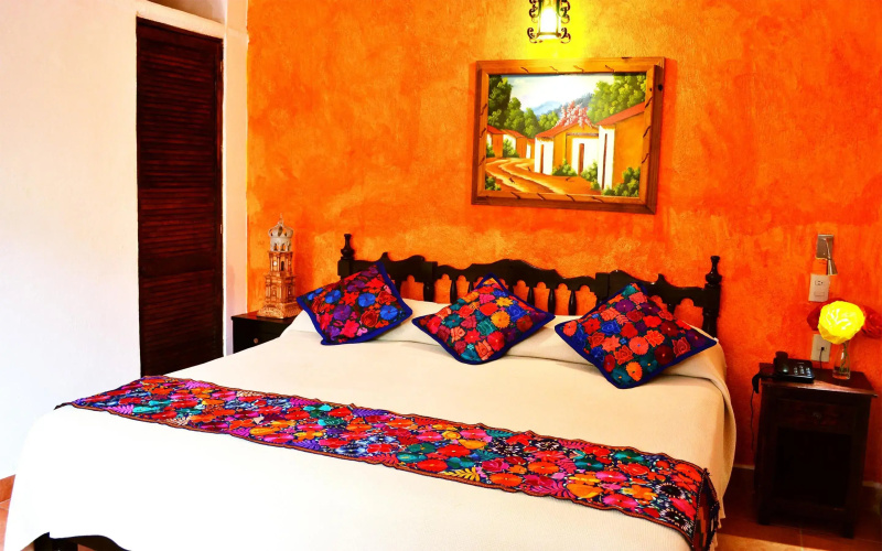 Hotel Posada de Roger - Near Los Muertos Beach