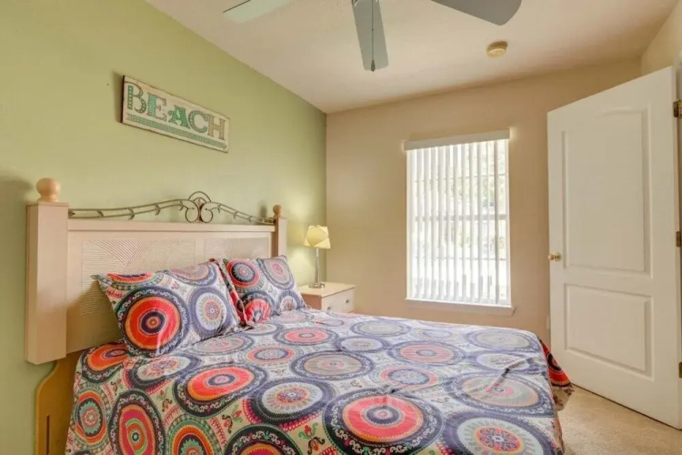 Karis' Sandy Ridge 5 Bedroom Home