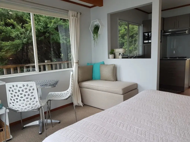 Romantic Piha