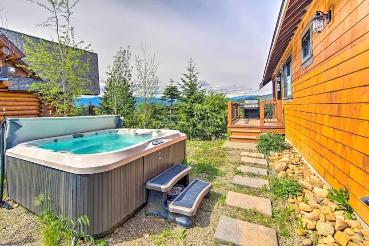3 Bedrooms Cottage