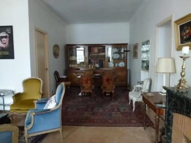 Cannes Vieux Port , true seafront& view, 5G Fibre & BBC