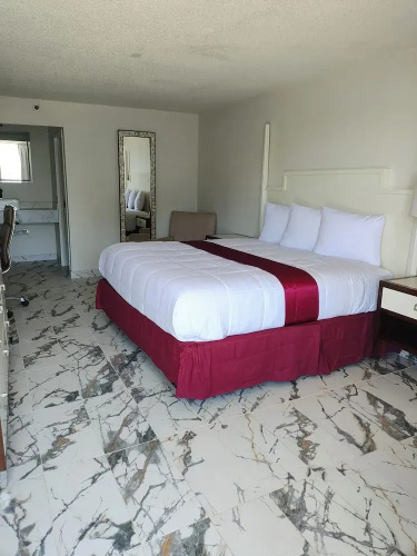 Super Inn Motel