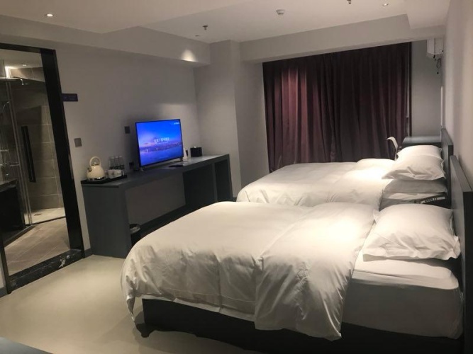 Deluxe Family room