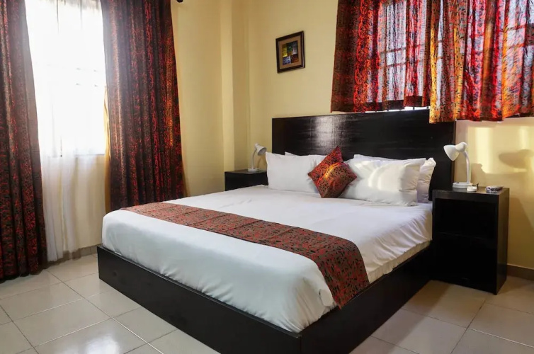 Janjay Hotel