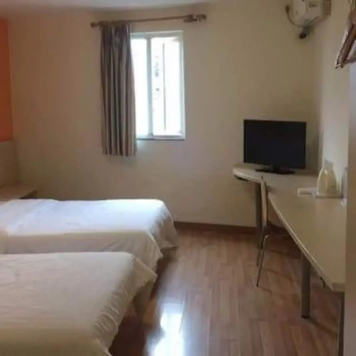 7 Days Inn