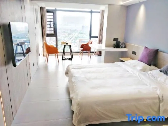 Deluxe Double room with view