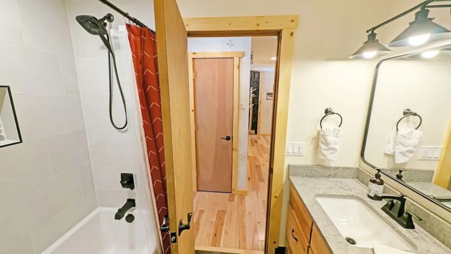 Pine Needle 2 4 Bedroom Condo