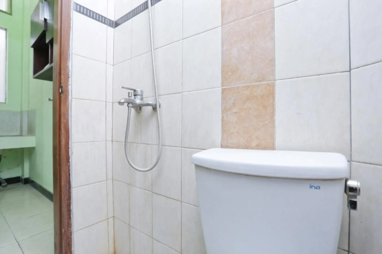 Super OYO 91495 Hotel Indah Residence