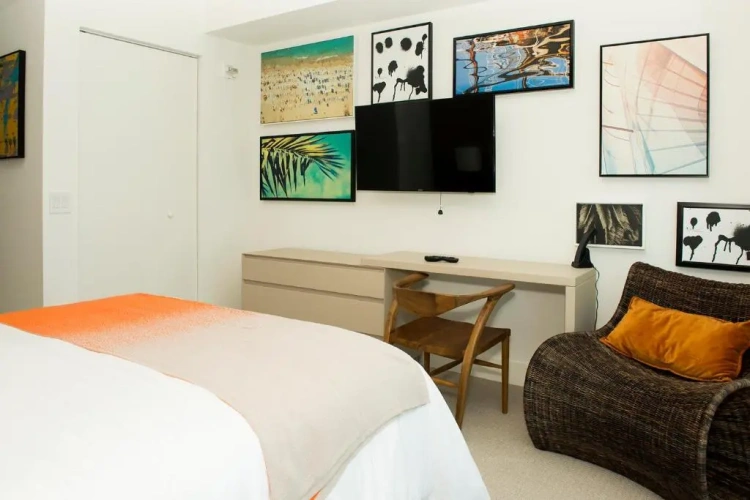 2 Bedrooms Double Apartment with balcony and with sea view